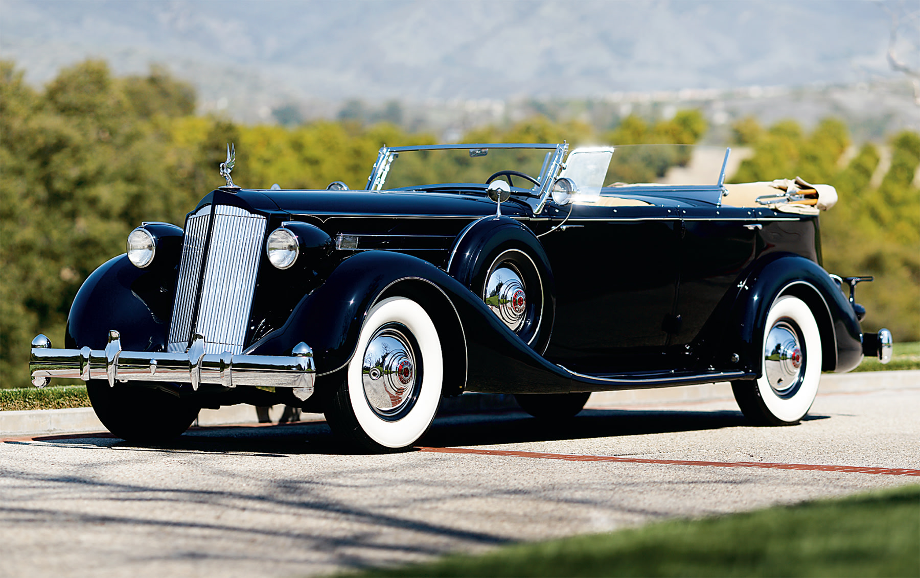 1936 Packard Model 1407 Dual Cowl Phaeton