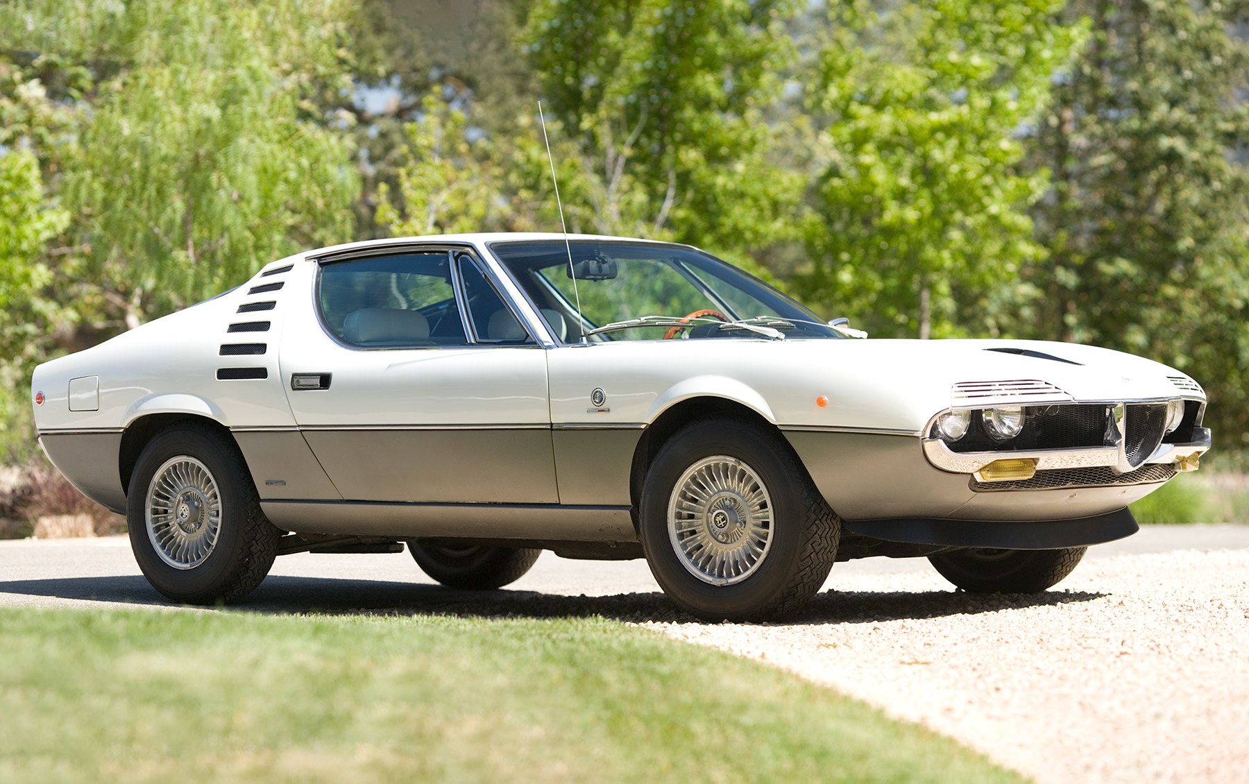 1971 Alfa Romeo Montreal-3