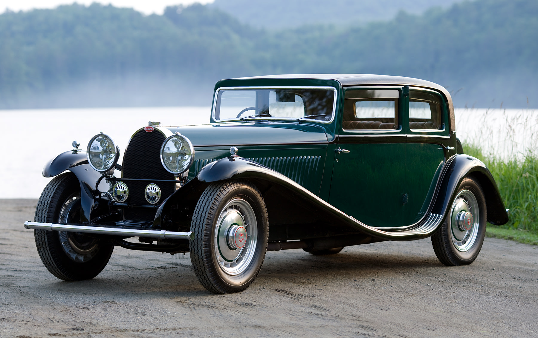 1932 Bugatti Type 46 Sport Saloon