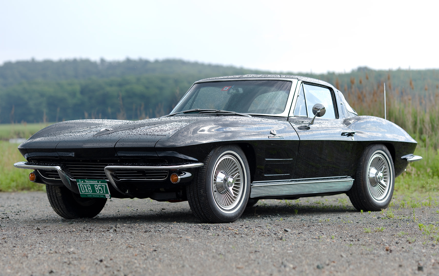 1963 Chevrolet Corvette Fuel-Injected Split-Window Coupe