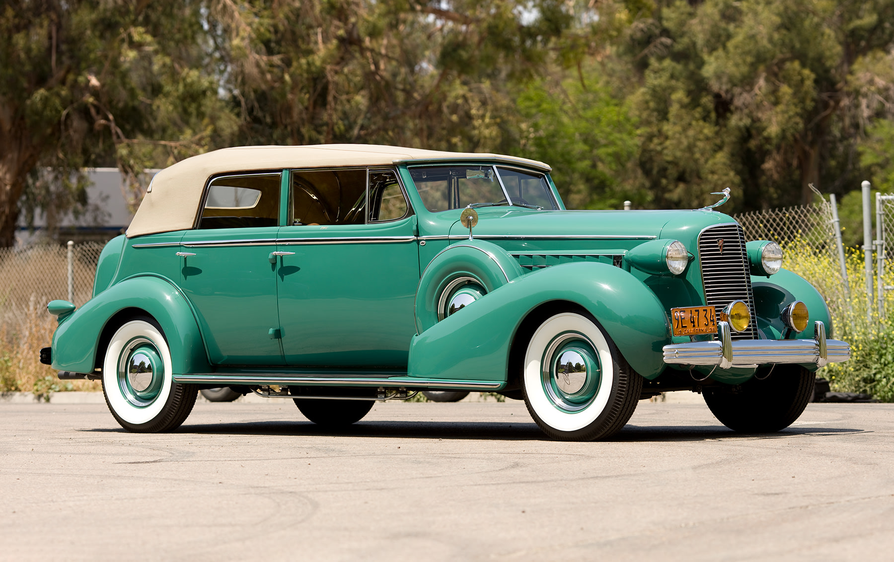 1936 Cadillac Series 85 Convertible Sedan