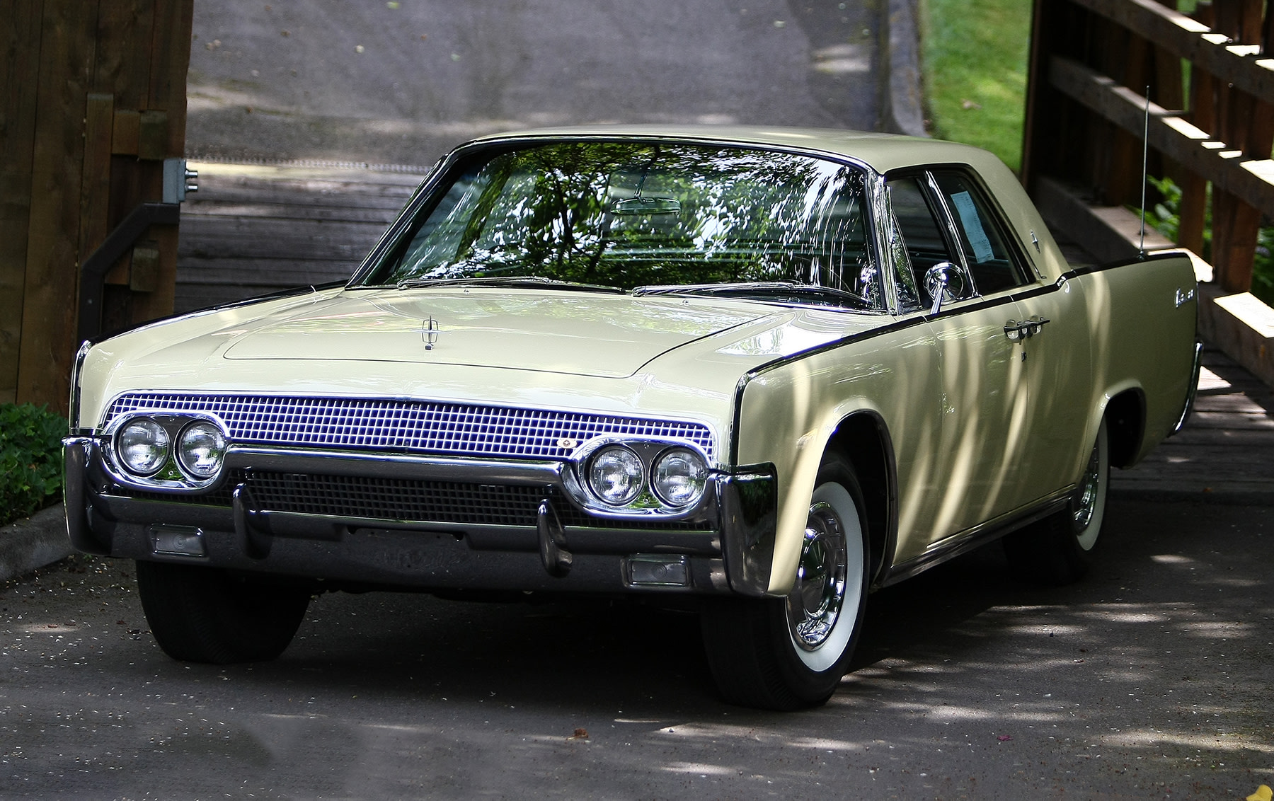 1961 Lincoln Continental