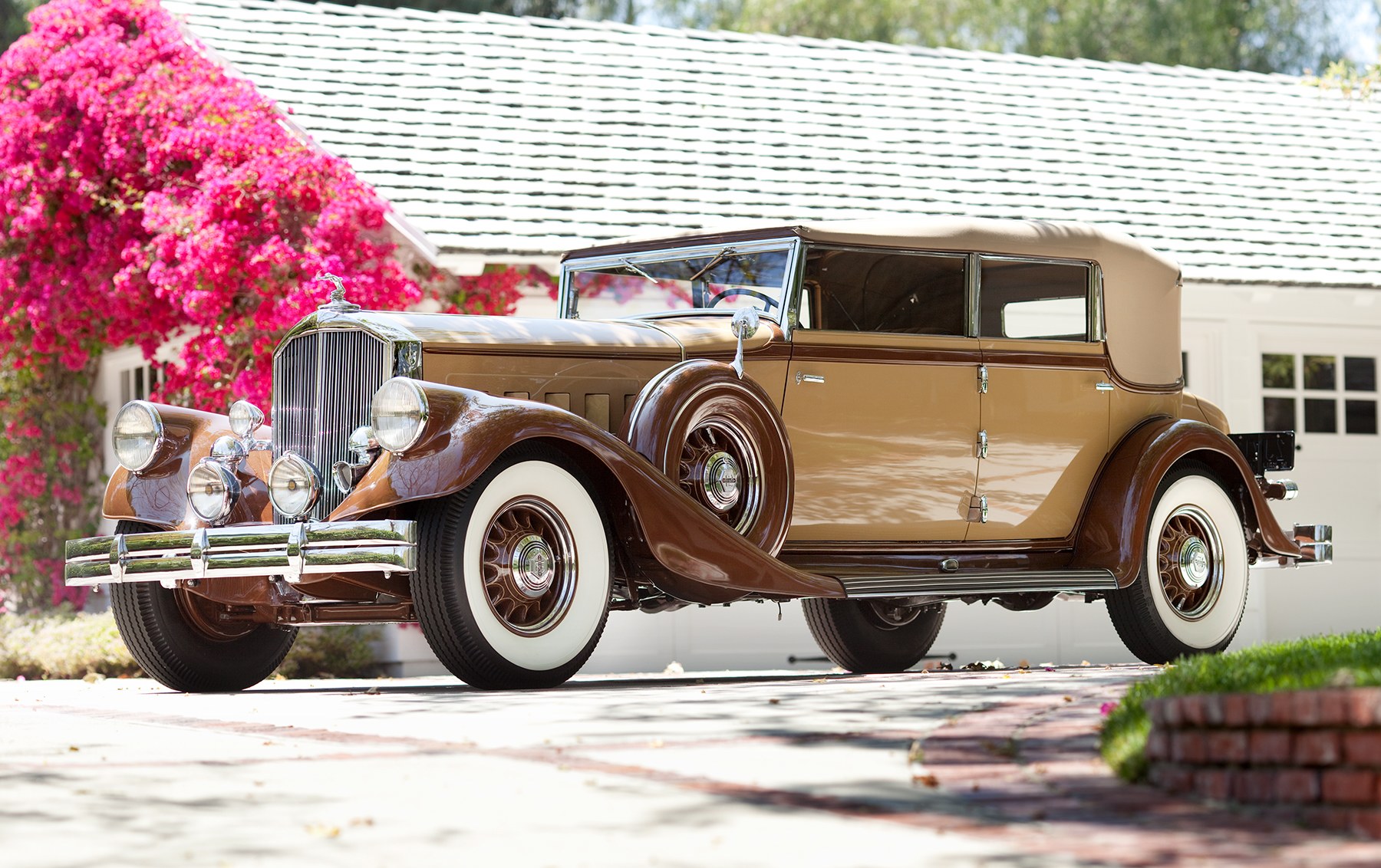 1933 Pierce-Arrow 1247 12 Convertible Sedan