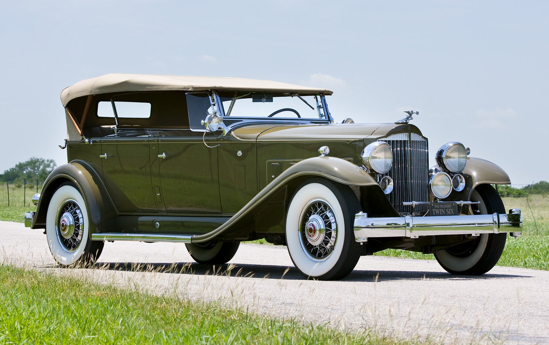 1932 Packard Twin Six Model 905 Sport Phaeton