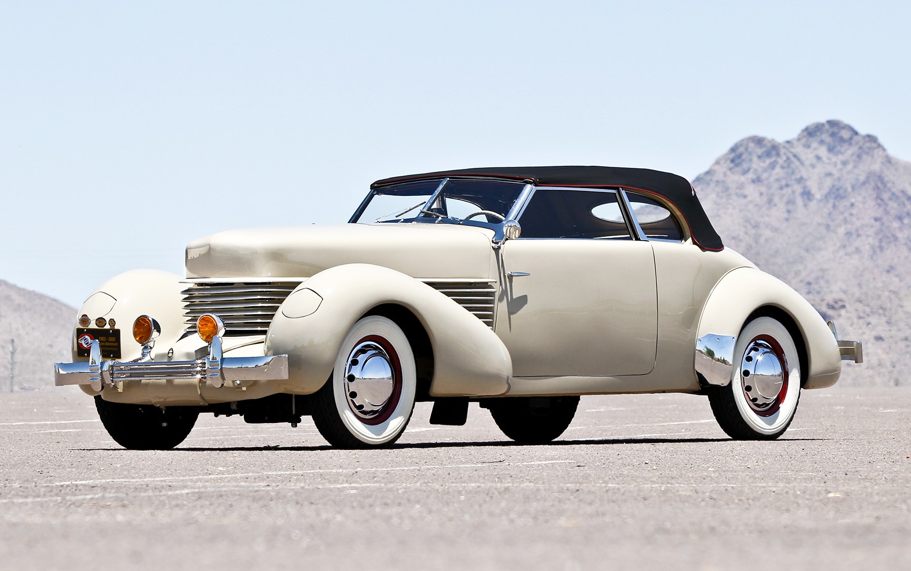 1936 Cord 810 Phaeton-2