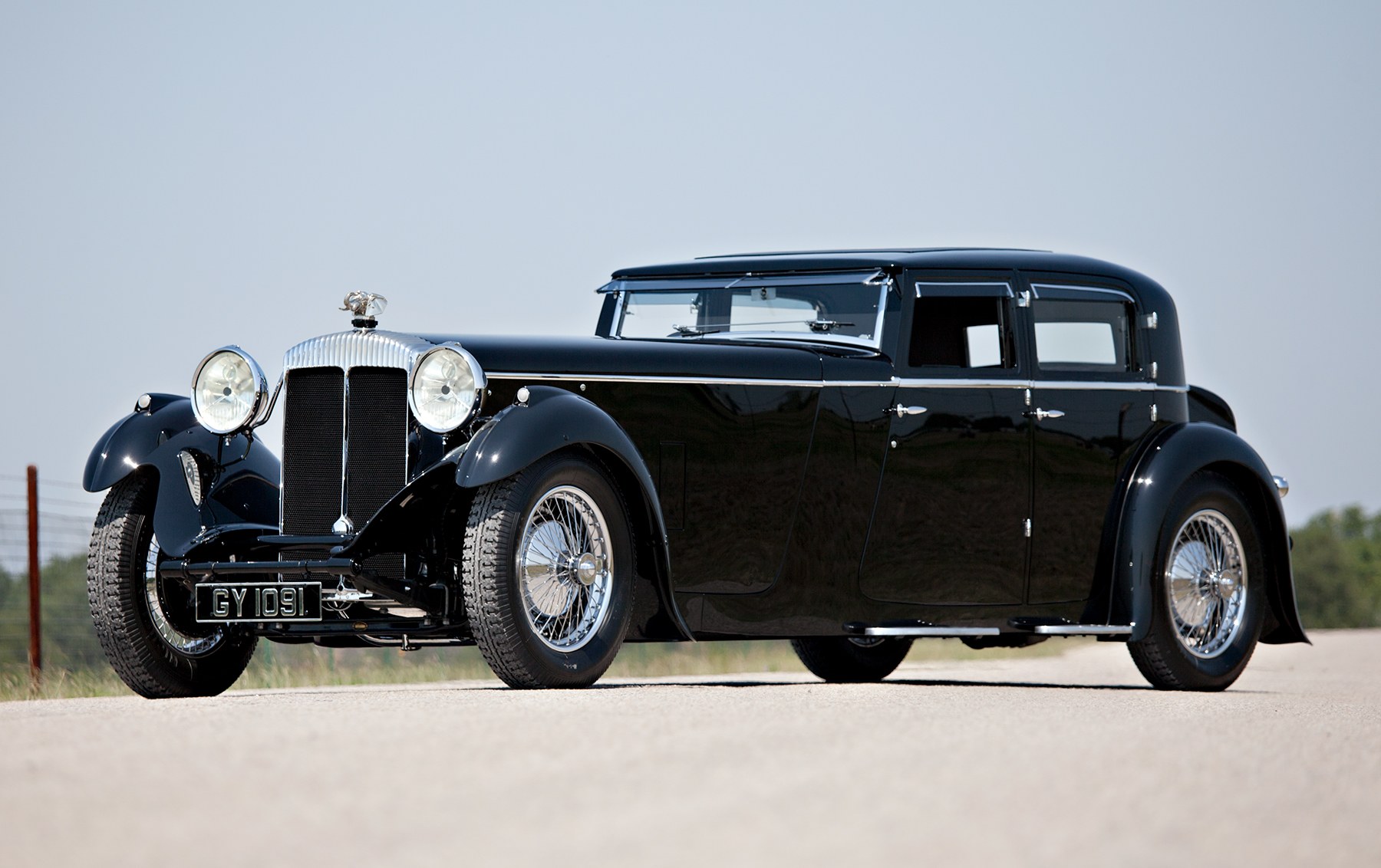 1932 Daimler 40/50 Double Six Sport Saloon-2