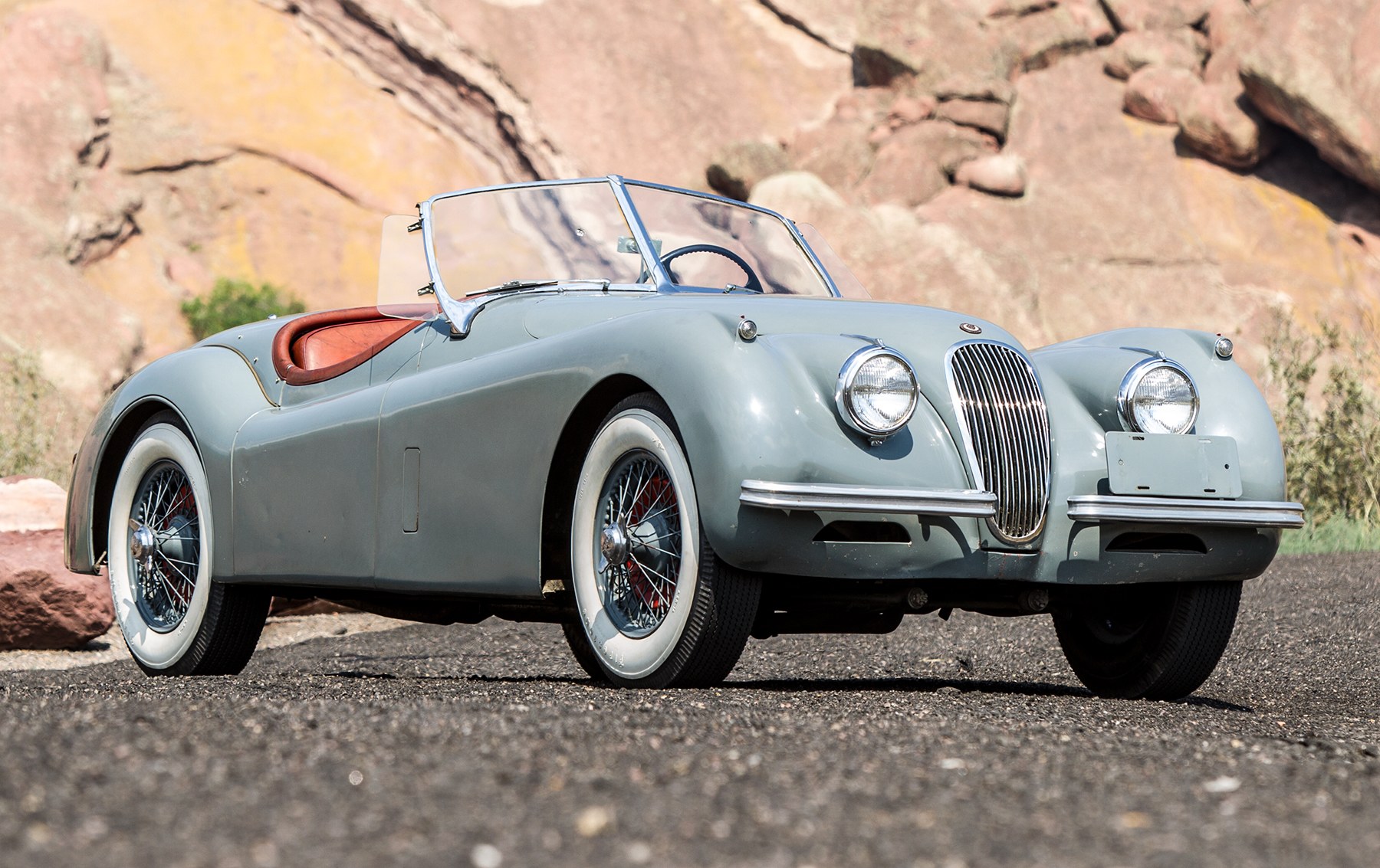 1954 Jaguar XK120 Roadster(1)