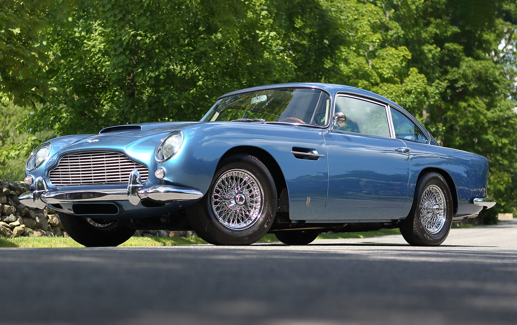 1964 Aston Martin DB5 (1)