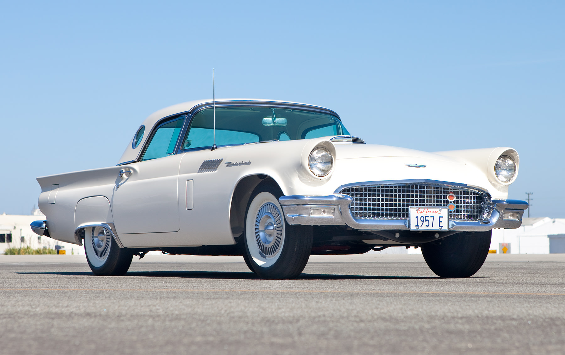 1957 Ford Thunderbird E-Code