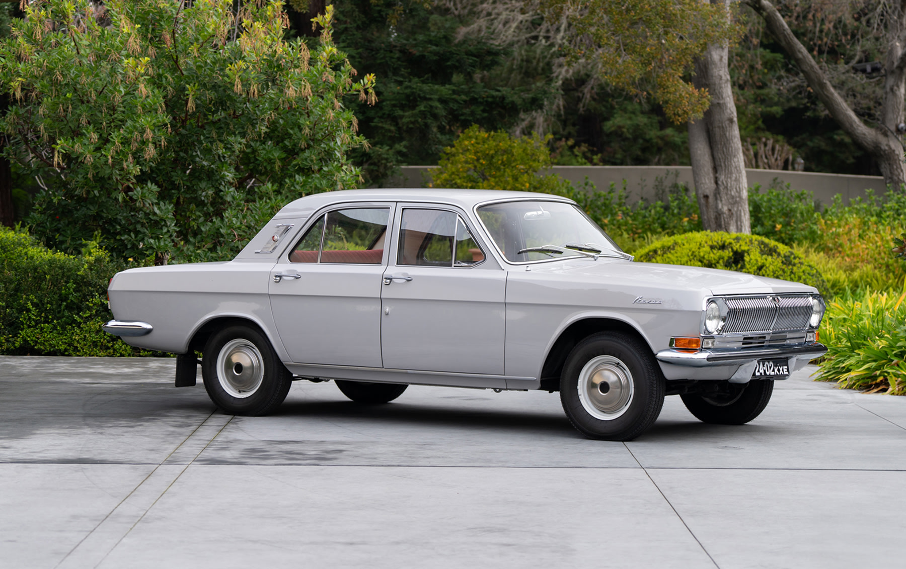 1976 GAZ-24 Volga