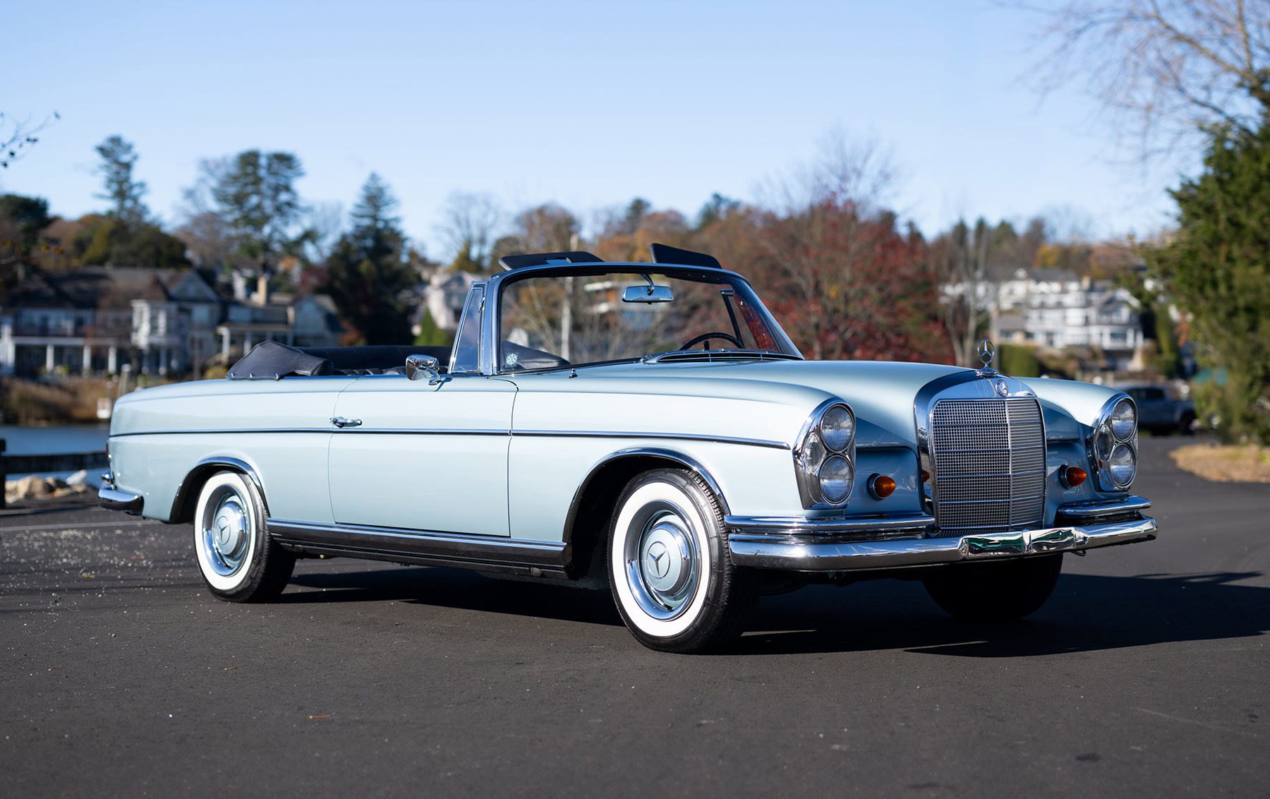 1967 Mercedes-Benz 300 SE Cabriolet (FL25)