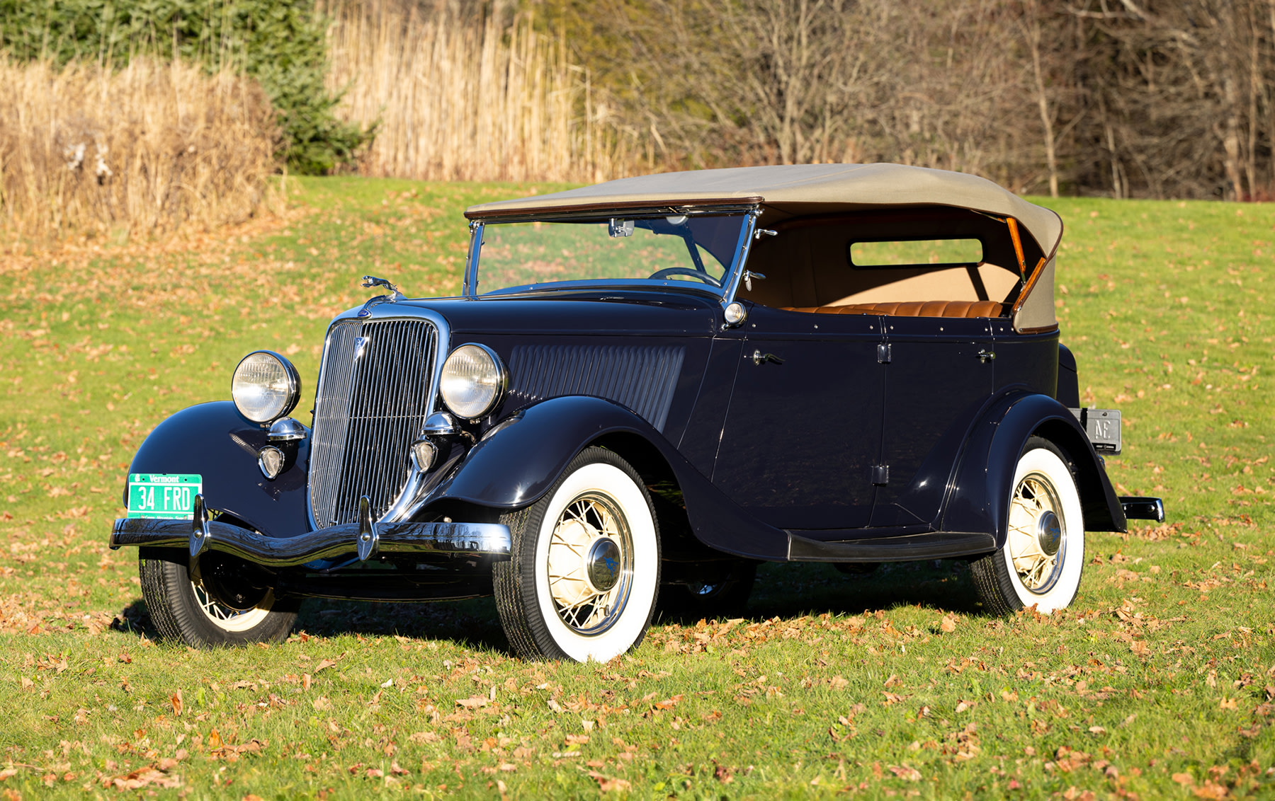 1934 Ford V8 Deluxe Phaeton