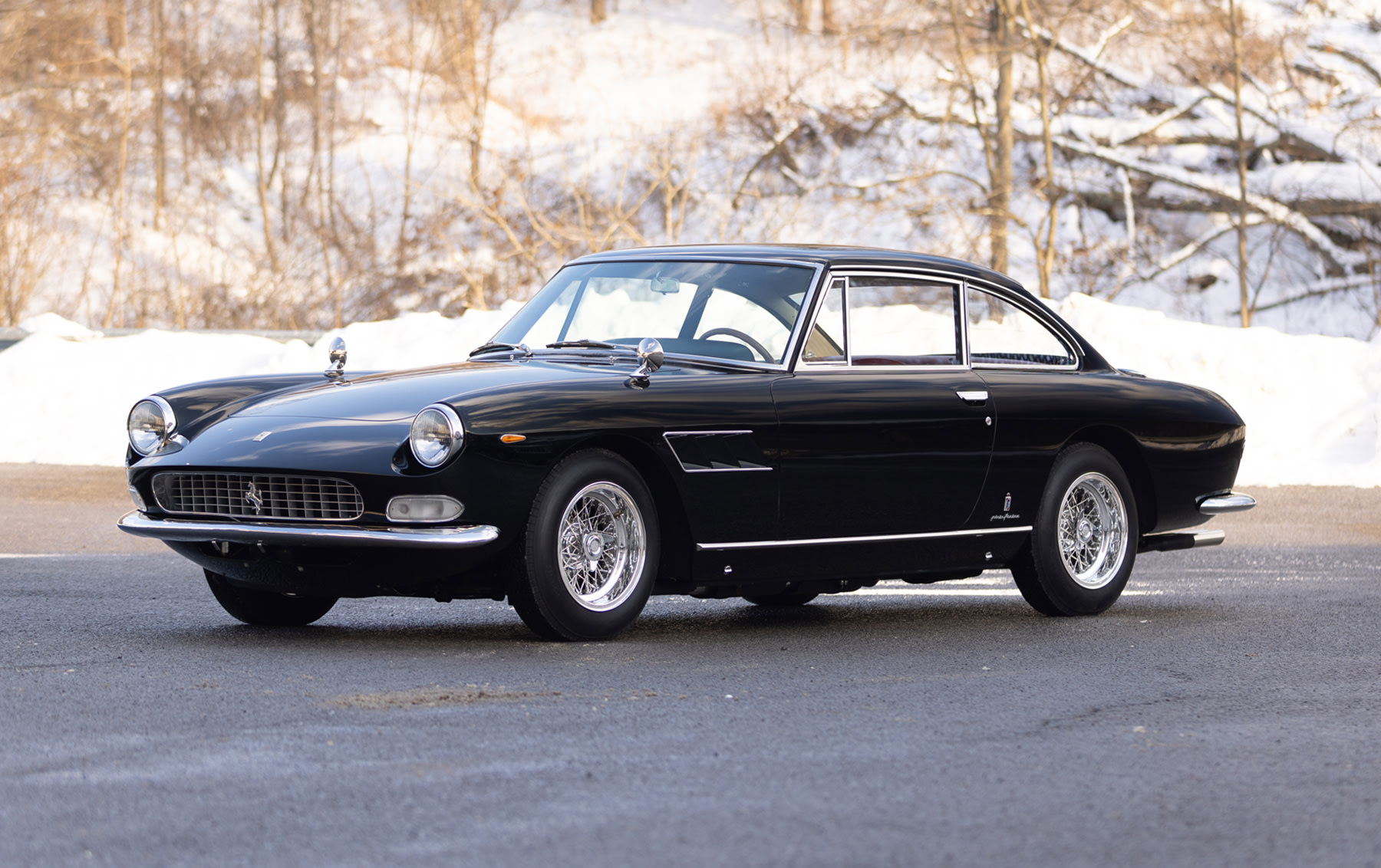 1966 Ferrari 330 GT 2+2 (FL25)