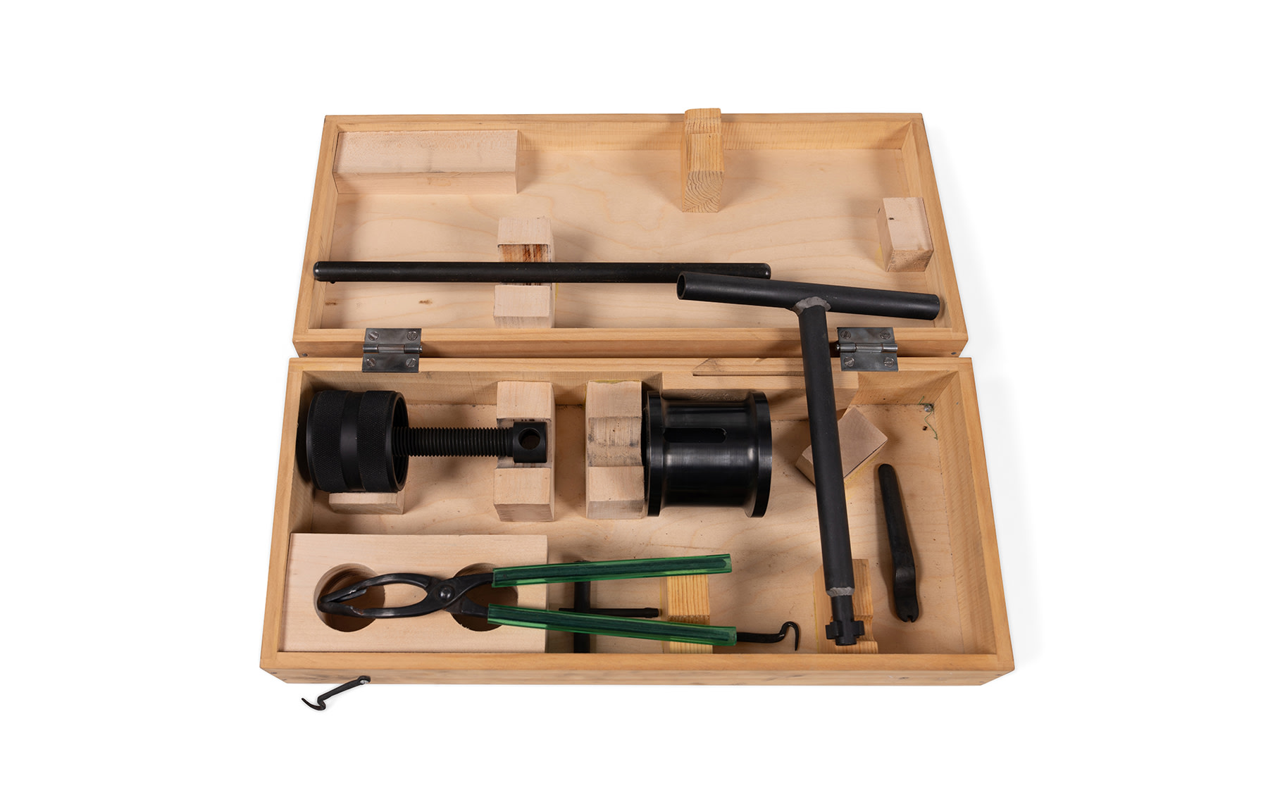 Reproduction Hub Extractor Set for Circa 1950s Ferrari