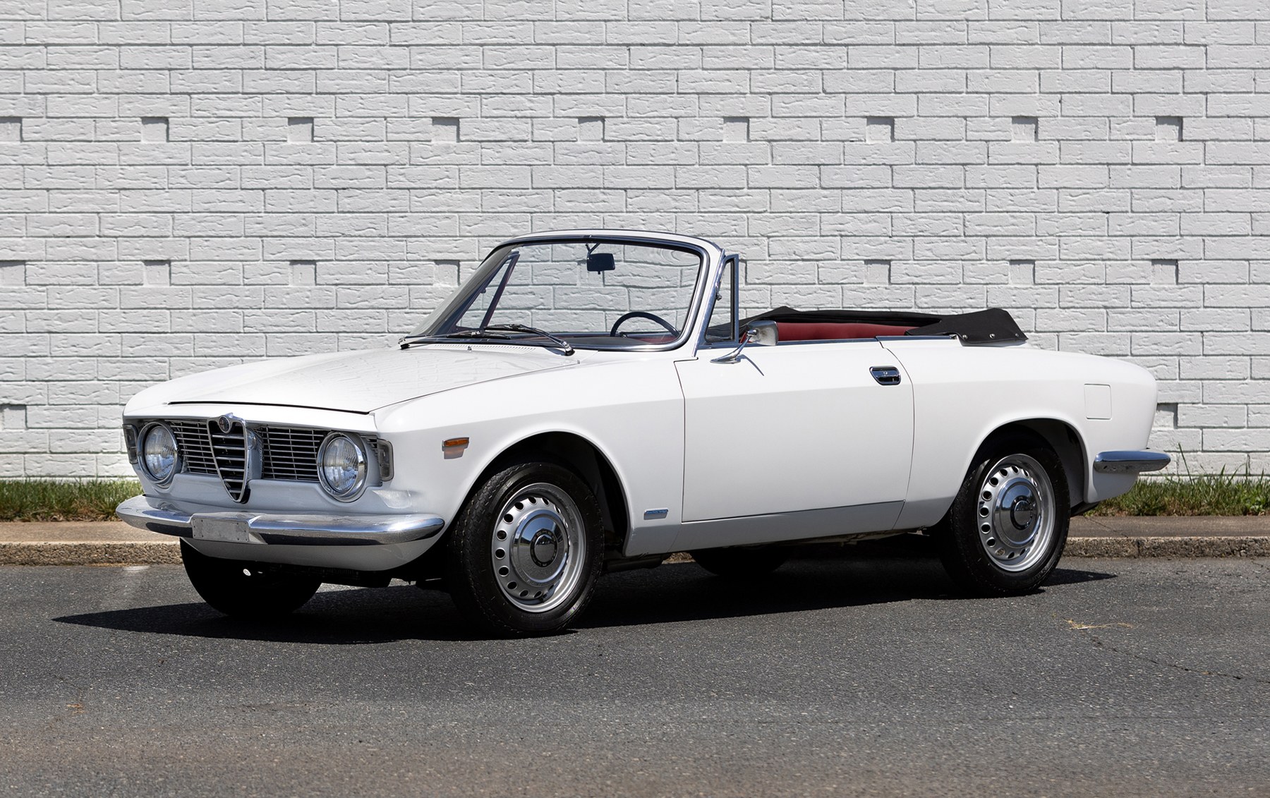 1966 Alfa Romeo Giulia GTC (PB22)