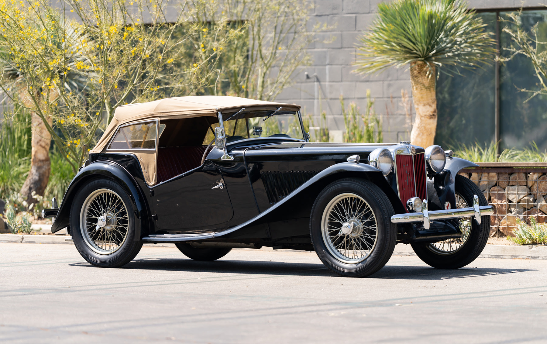 1949 MG TC (PB24)