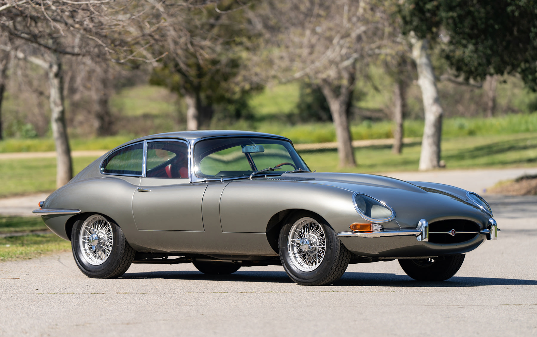 1967 Jaguar E-Type Series I 4.2-Litre Fixed Head Coupe (PB24)