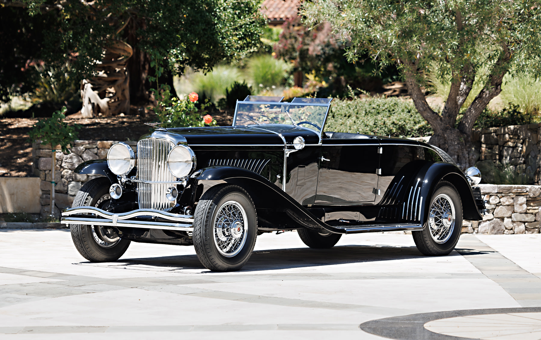 1934 Duesenberg Model J Disappearing-Top Convertible Coupe