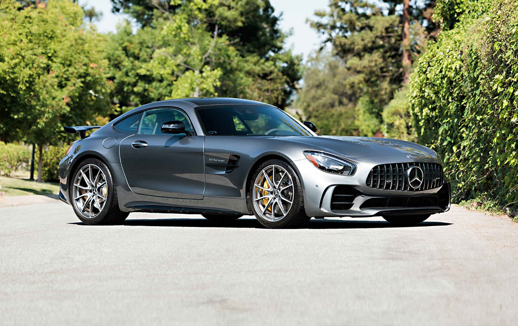 2018 Mercedes-AMG GT R