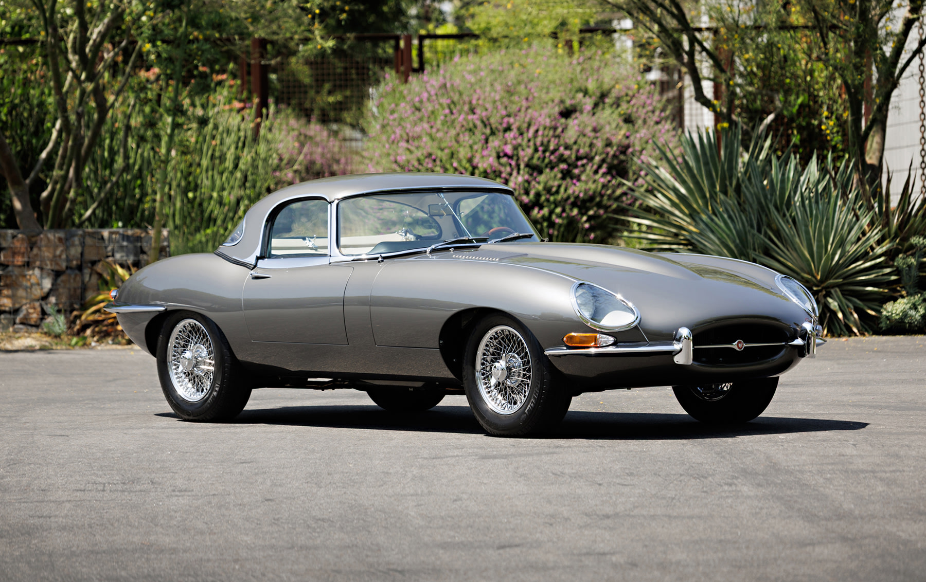 1966 Jaguar E-Type Series I 4.2-Litre Roadster (PB25)