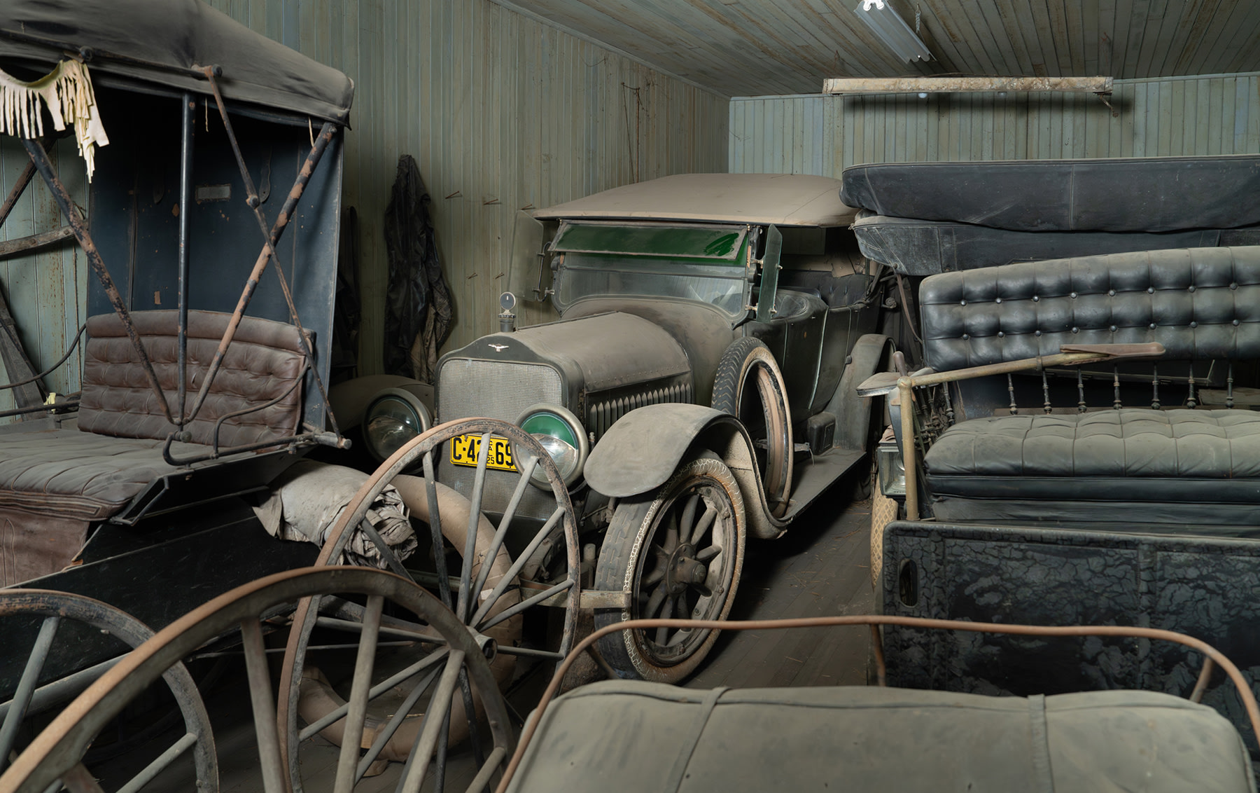 1915 White Model 4-45 Seven-Passenger Touring