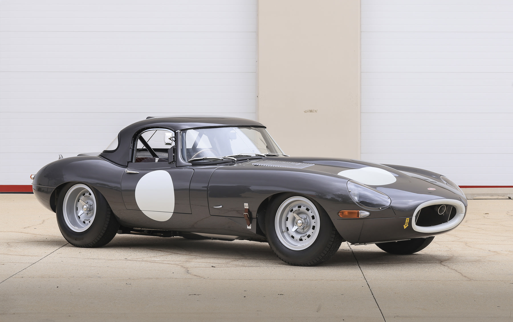1963 Jaguar E-Type Lightweight Continuation (PB25)