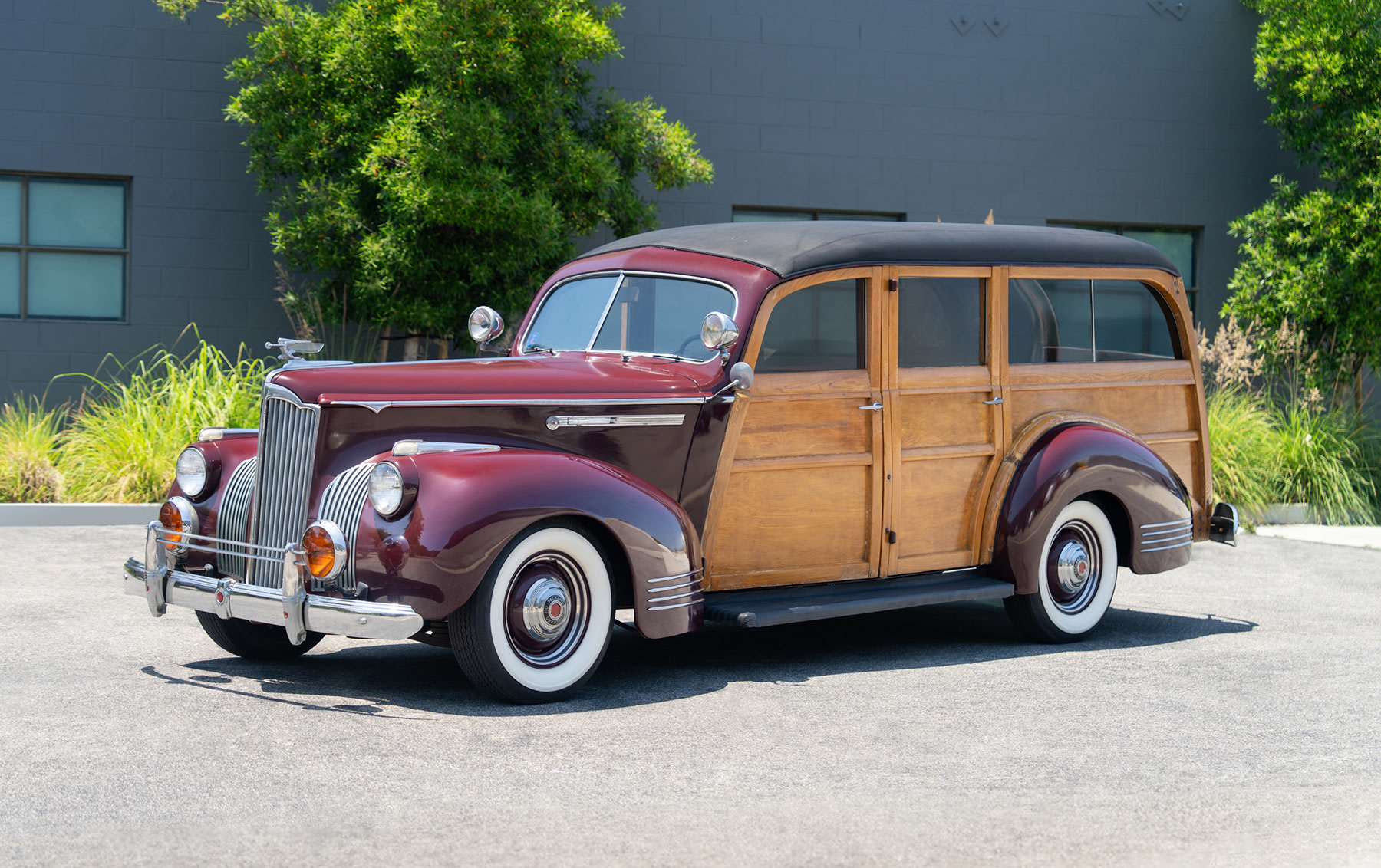 1941 Packard 110 Station Wagon (PB25)