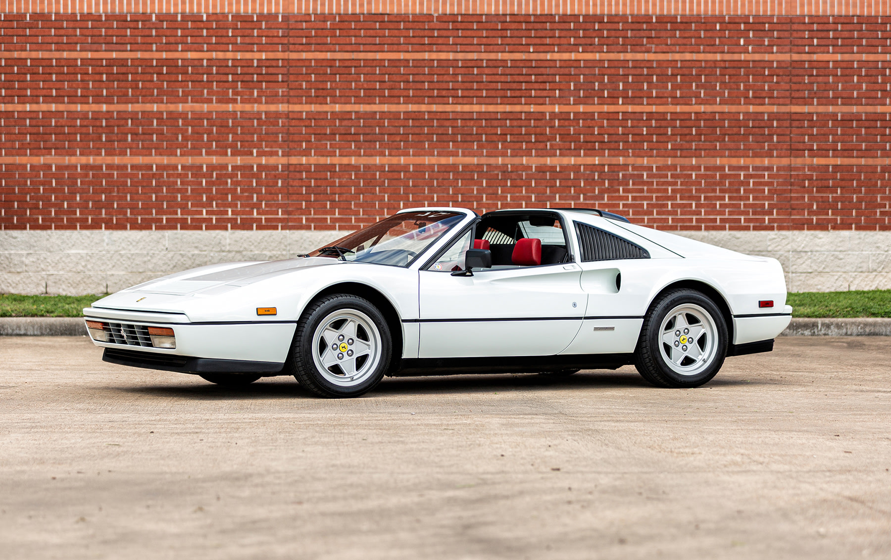 1987 Ferrari 328 GTS (PB25)