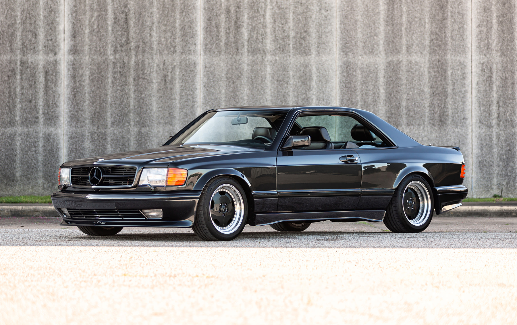 1989 Mercedes-Benz AMG 560 SEC 6.0 'Wide-Body'