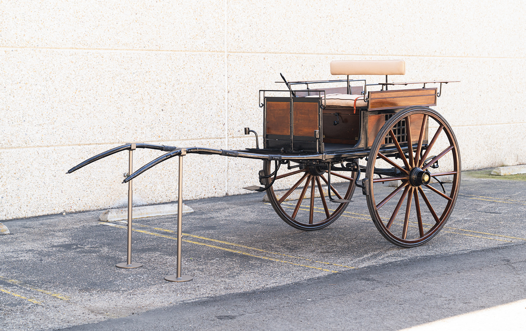 c. 1900 'Dog Cart' Carriage Believed by Labourdette