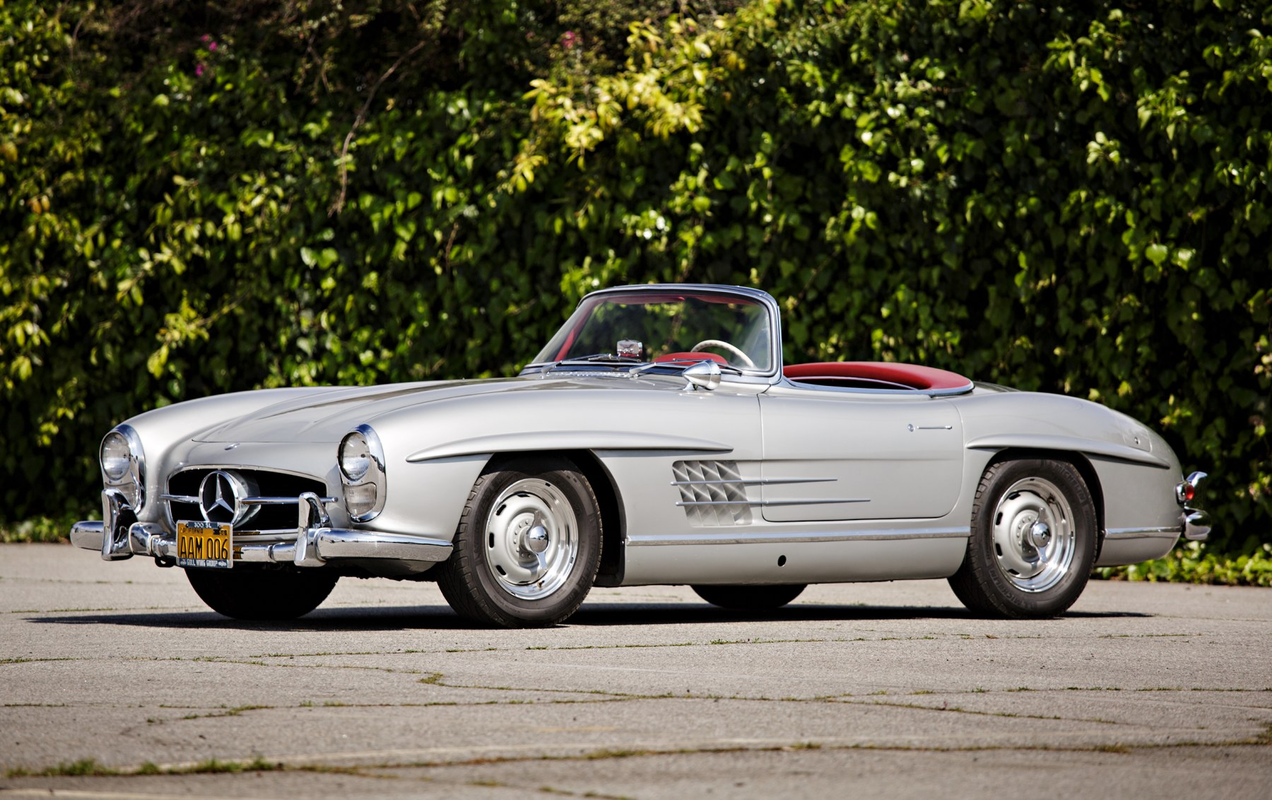 1957 Mercedes-Benz 300 SL Roadster (1)