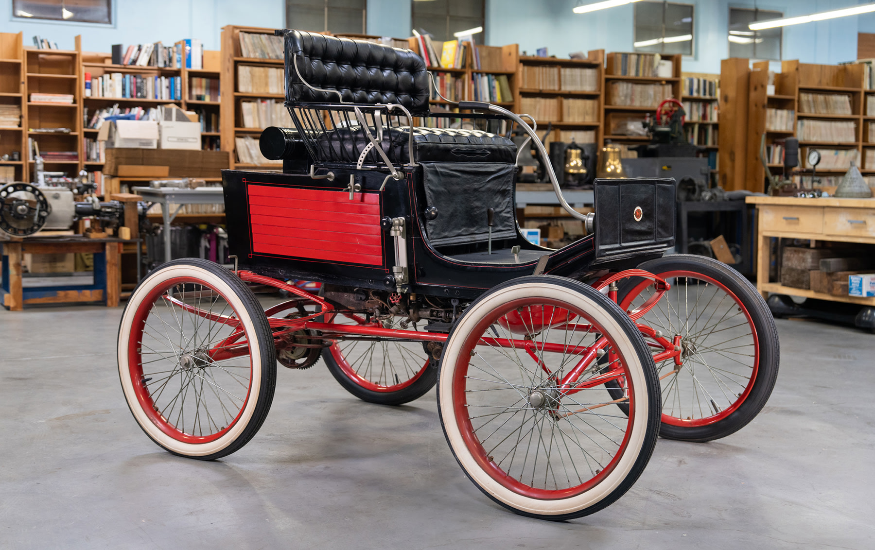c. 1899 Locomobile Style 2 Stanhope Runabout