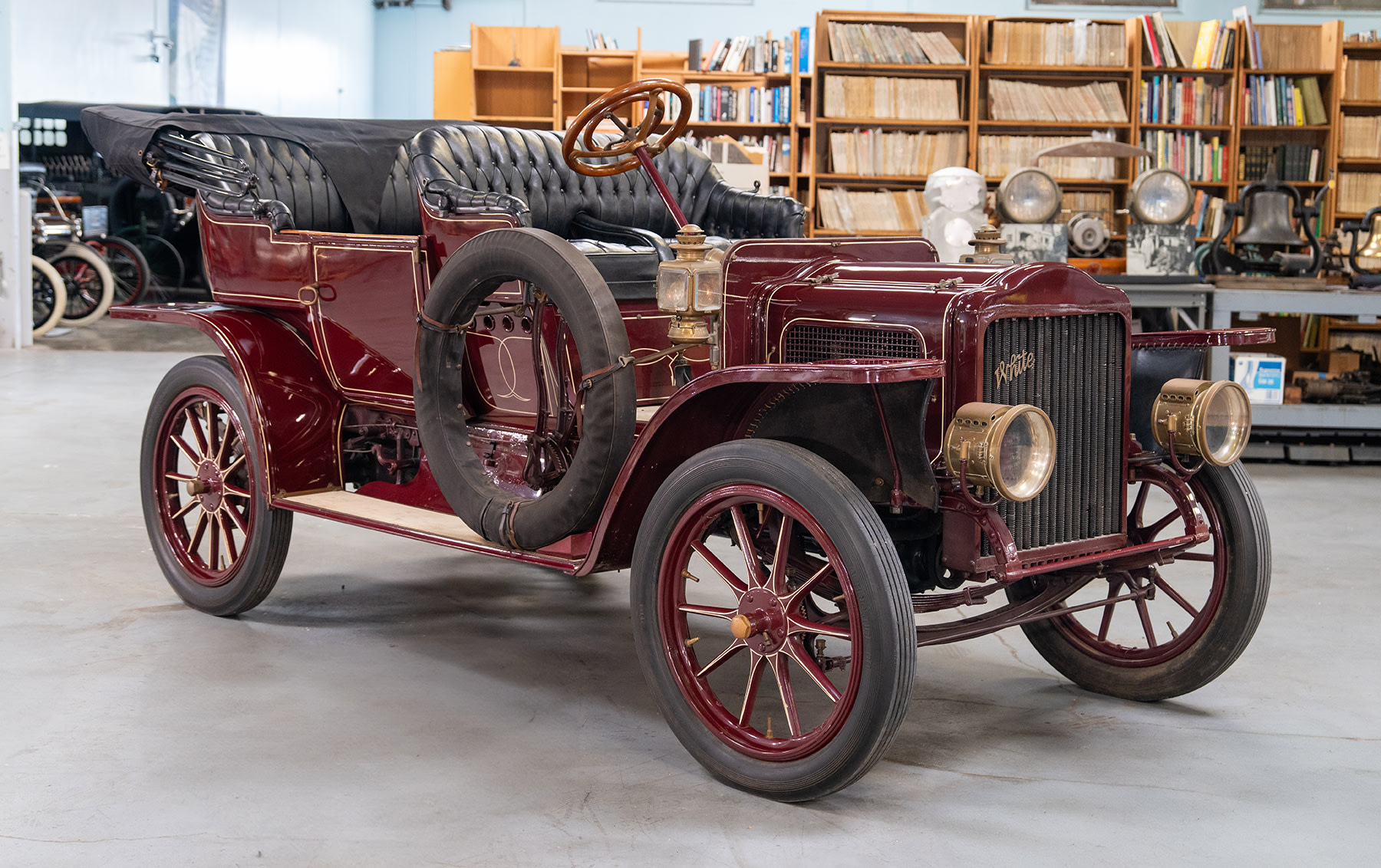 1909 White Model O Touring