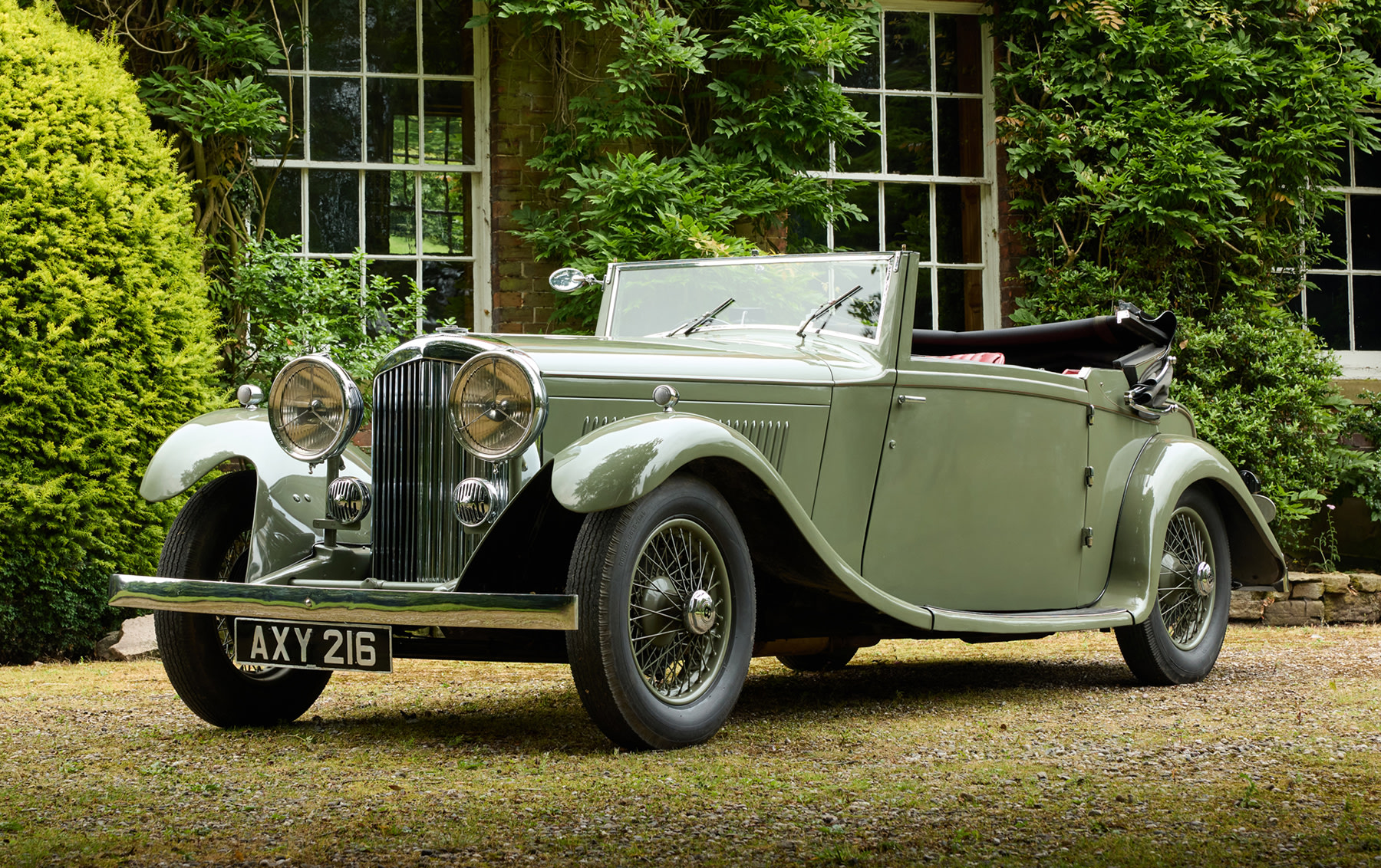 1934 Bentley 3 1/2 Litre Drophead Coupe