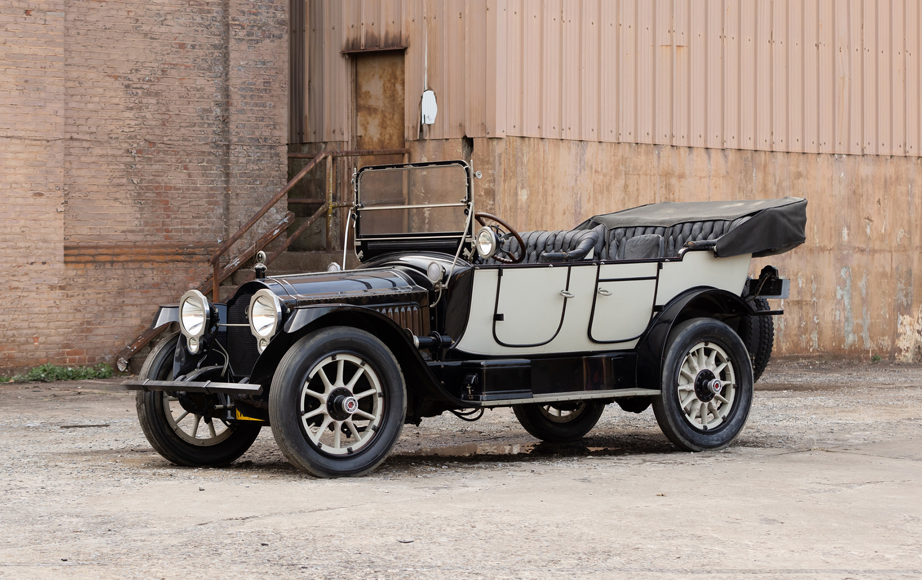 1916 Packard Twin Six 1-25 Seven-Passenger Touring