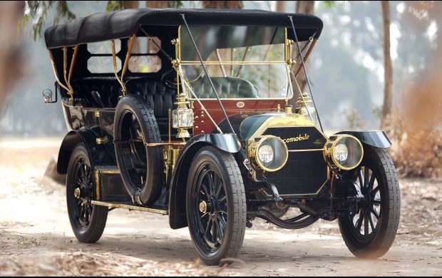 1910 Locomobile Type I Seven-Passenger Touring