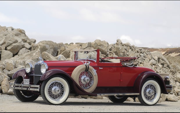 1932 Stutz DV-32 Cabriolet