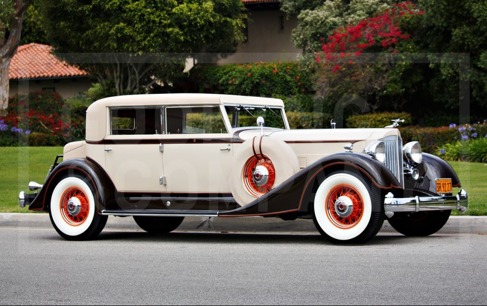 1934 Packard Twelve 1108 Sport Sedan-2