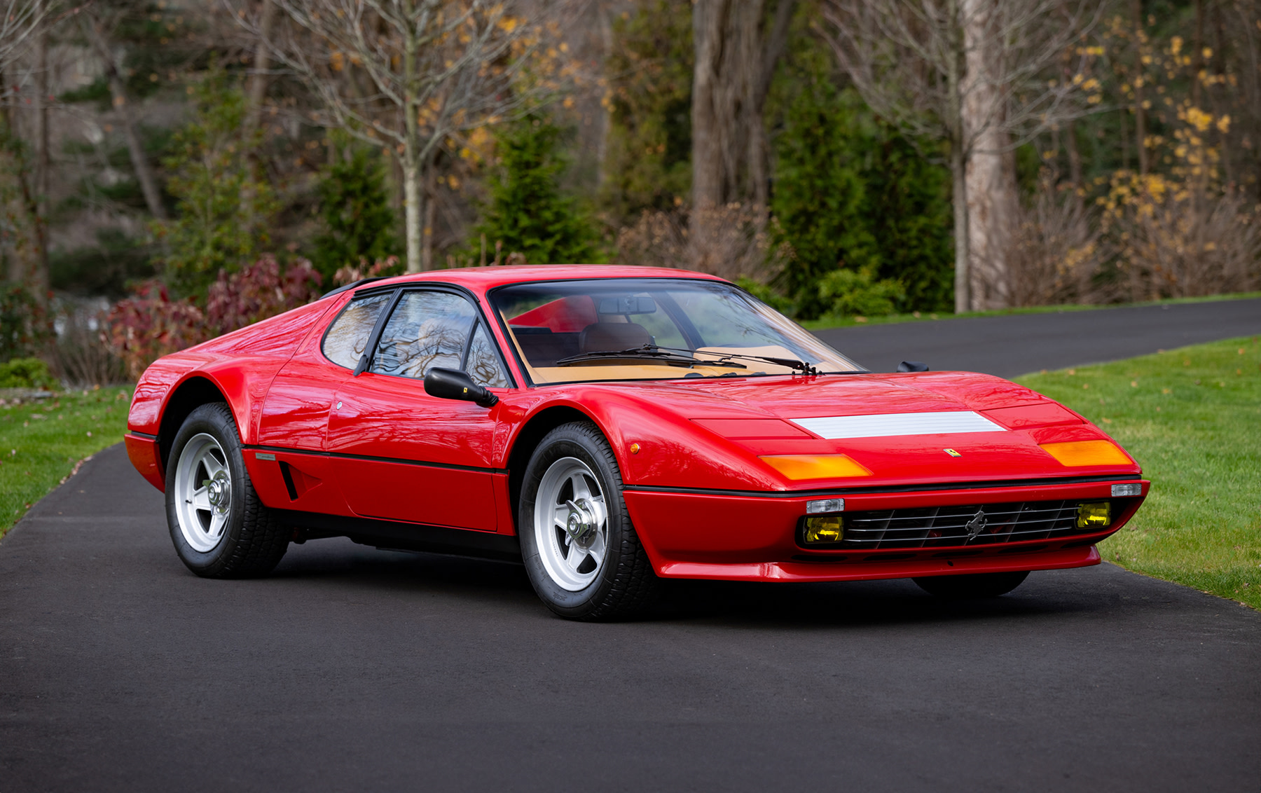 1984 Ferrari 512 BBi — photo 1 of 1