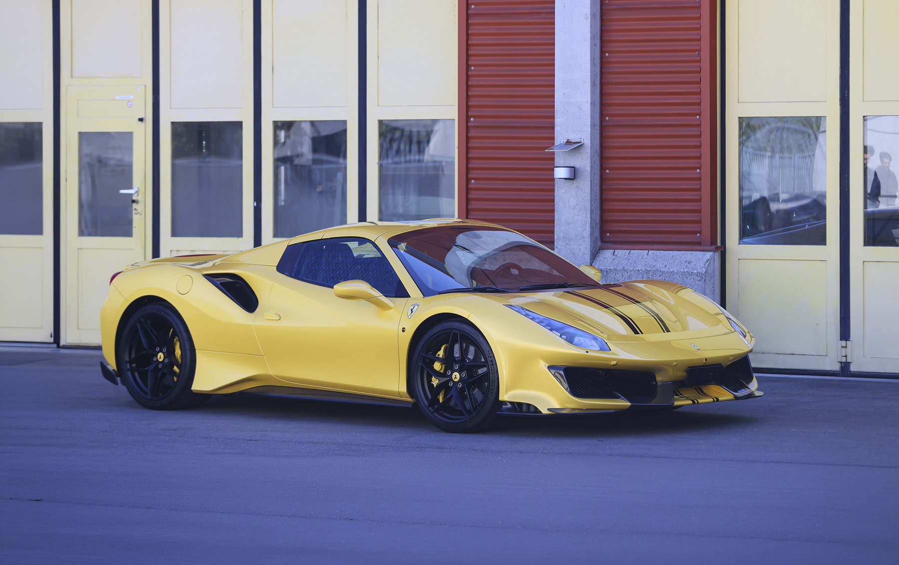 2019 Ferrari 488 Pista Spider — photo 1 of 2
