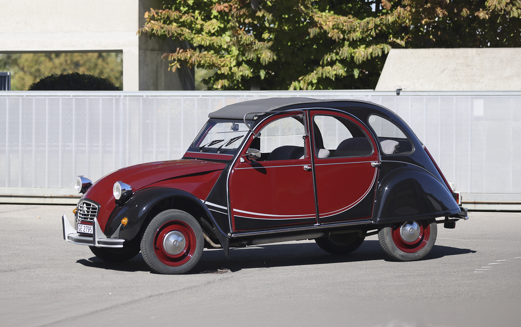 1989 Citroen 2CV Charleston — photo 1 of 2