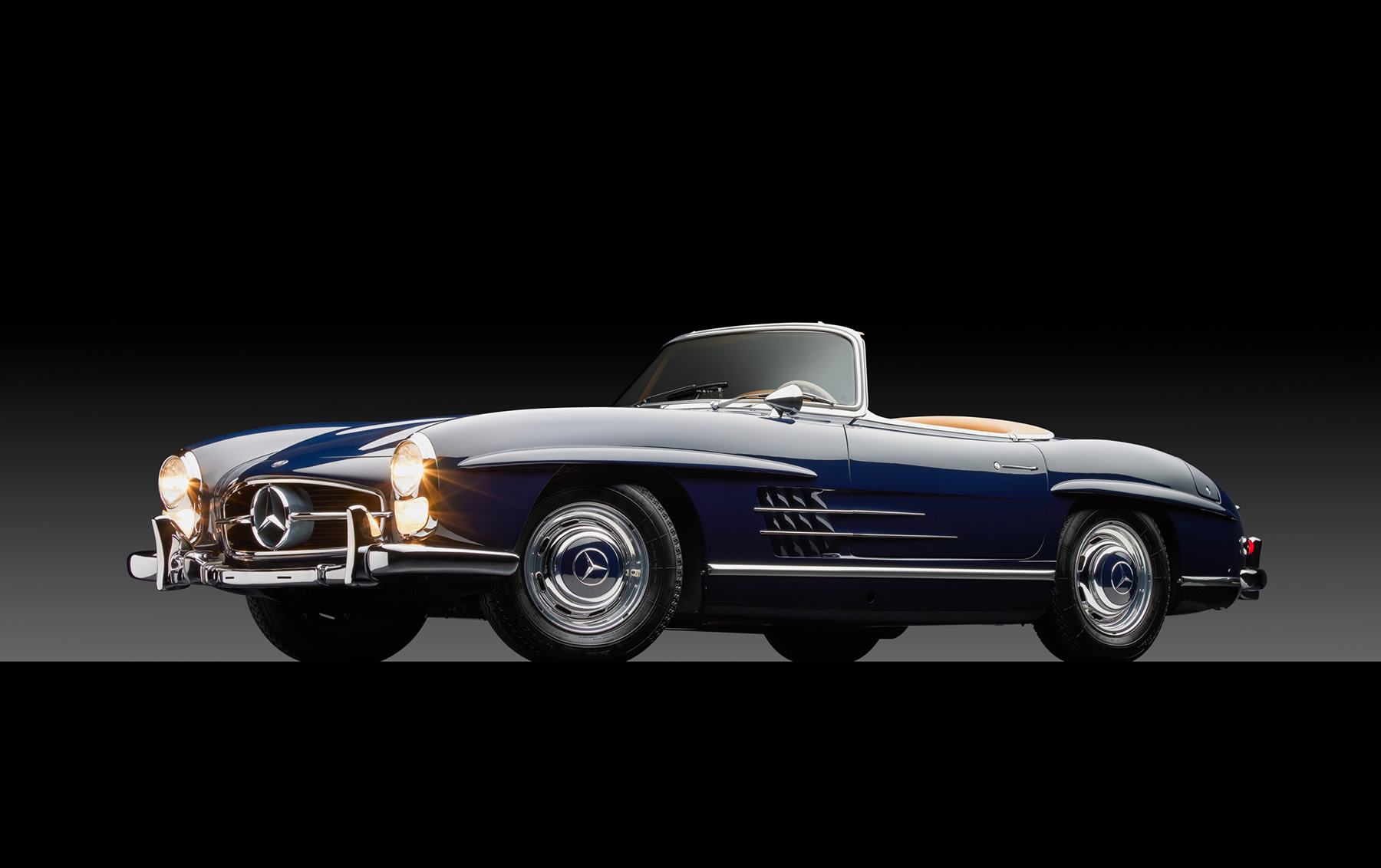1962 Mercedes-Benz 300 SL Roadster — photo 1 of 1