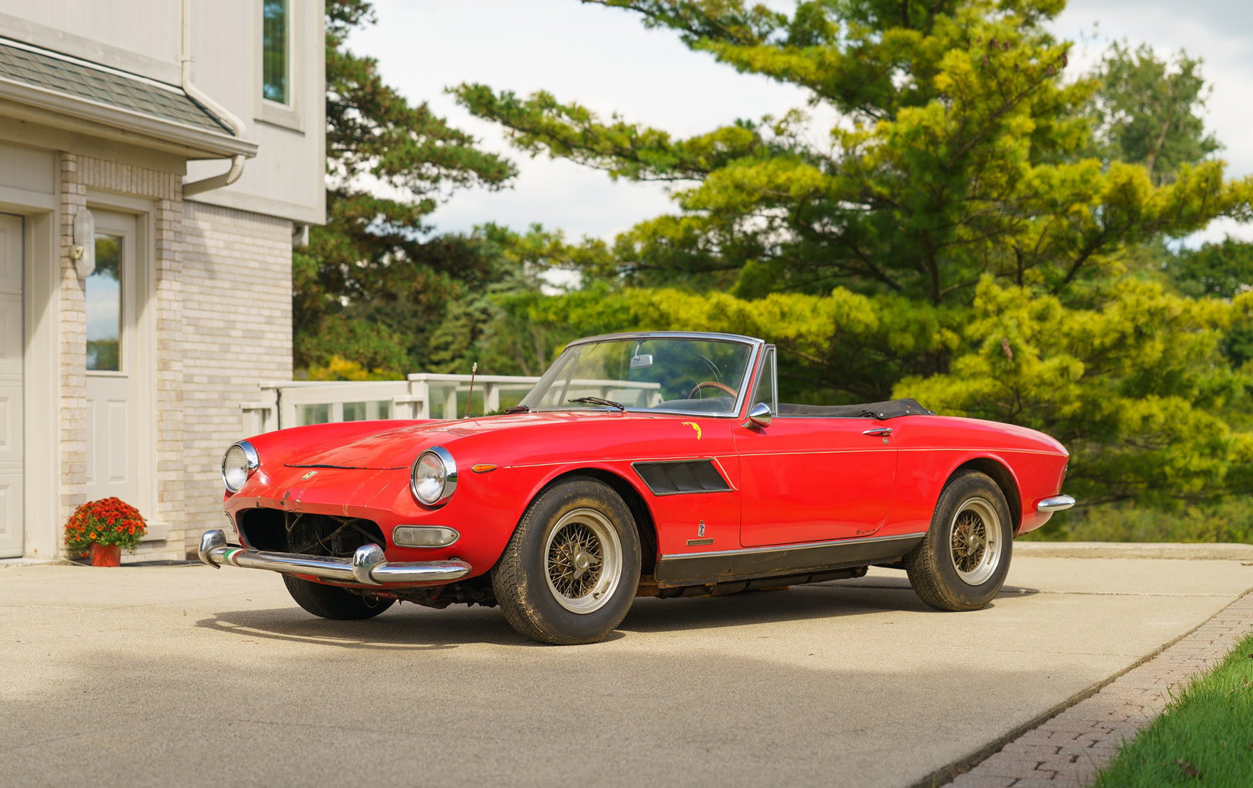 1965 Ferrari 275 GTS — photo 1 of 1