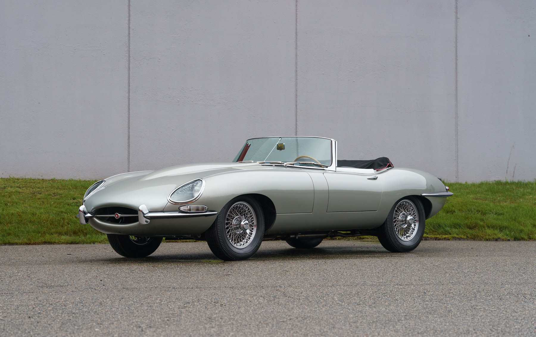 1961 Jaguar E-Type Series I 3.8-Litre Roadster — photo 1 of 1