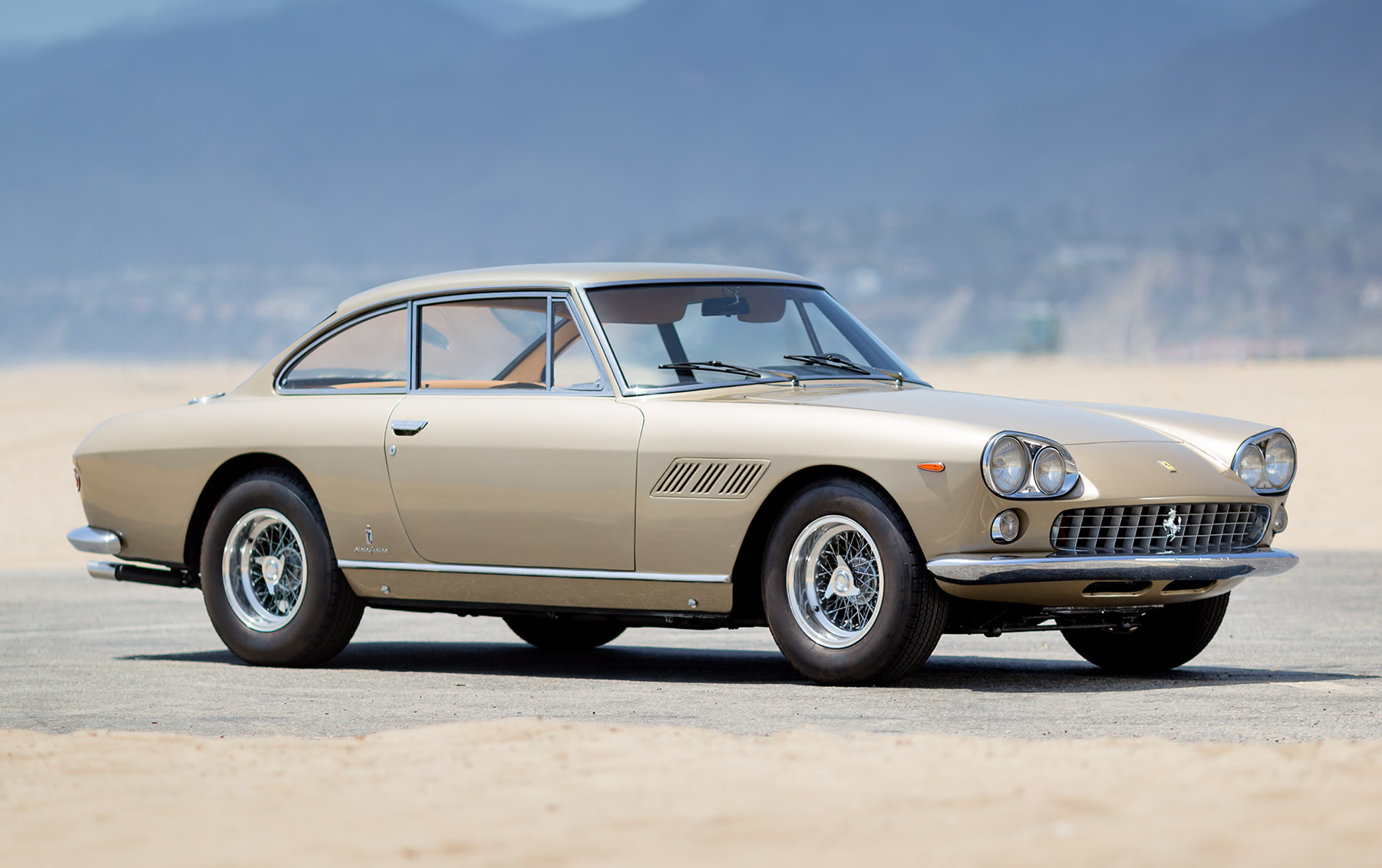 1:43 KESS MODEL Ferrari 330 GT 2+2 Berlinetta 1964 Bleue - Neuve Sous Blister - KE43056322