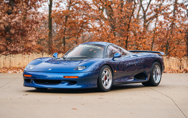 1991 Jaguar XJR-15
