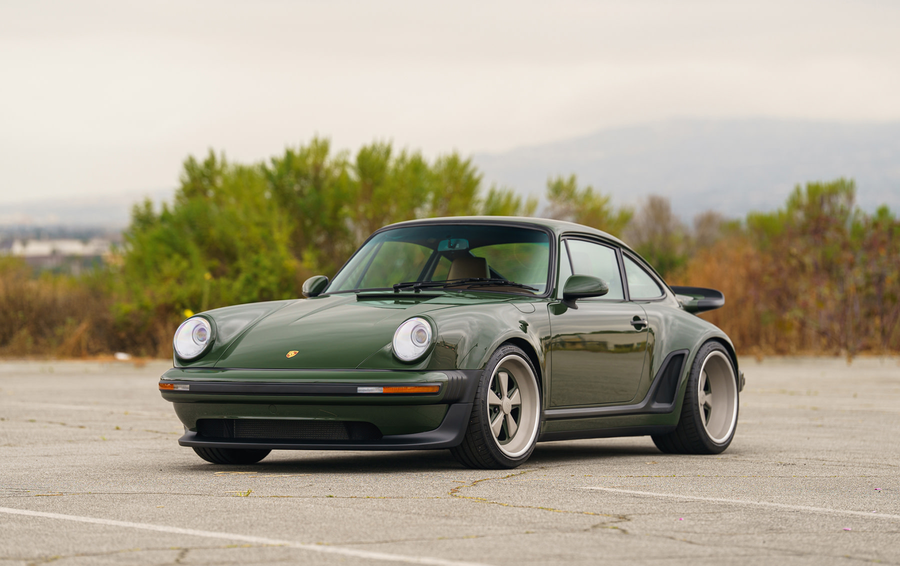 1989 Porsche 911 Classic Turbo Reimagined by Singer